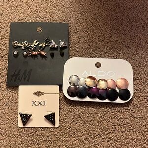 Set of three different earrings sets. Brand new!!! 🙃❤️